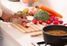 30+ Amazing Gluten-Free Soup Recipes to Warm Up Your Fall and Winter gluten-free soup recipe feature image